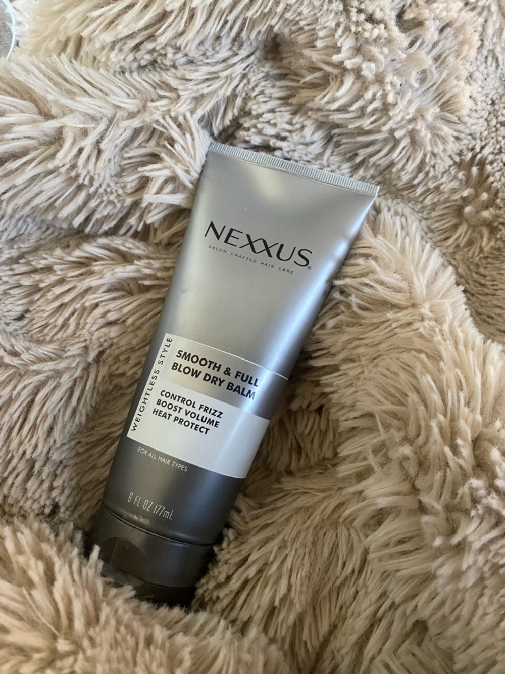 NWOT  NEXXUS Smooth & Full Blow Dry Balm